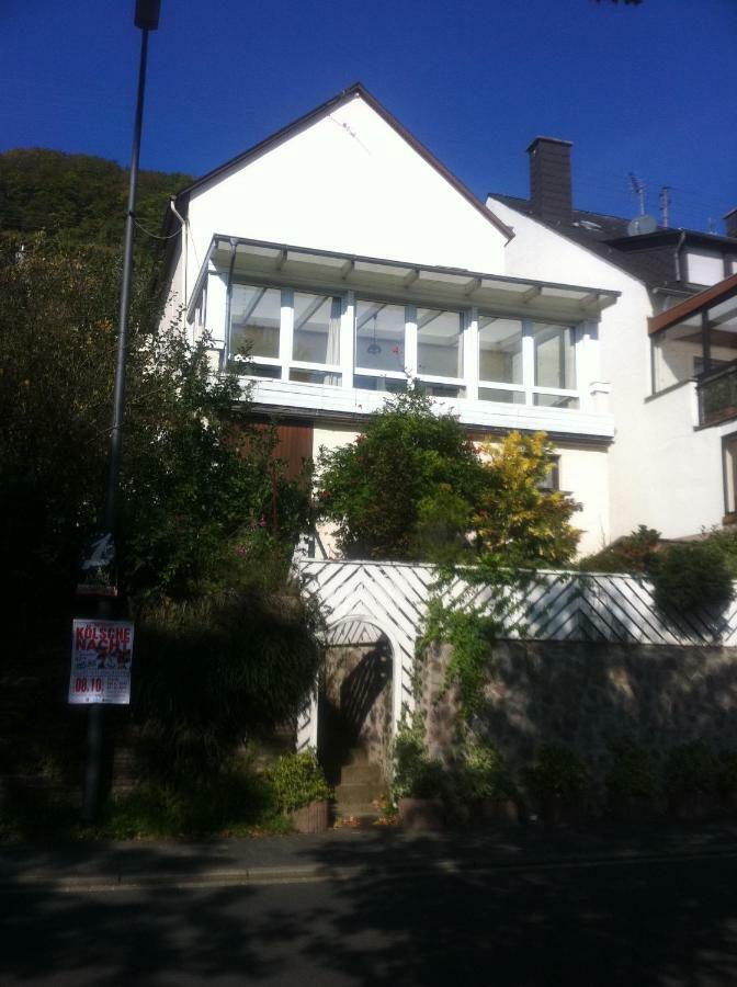 Ferienhaus Moselblick Mit Kostenfreien Oepnv-Ticket Ürzig Εξωτερικό φωτογραφία